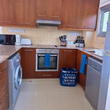3 Bedroom Coral Bay Beach Seaview Villa I Private Pool Peyia Extérieur photo